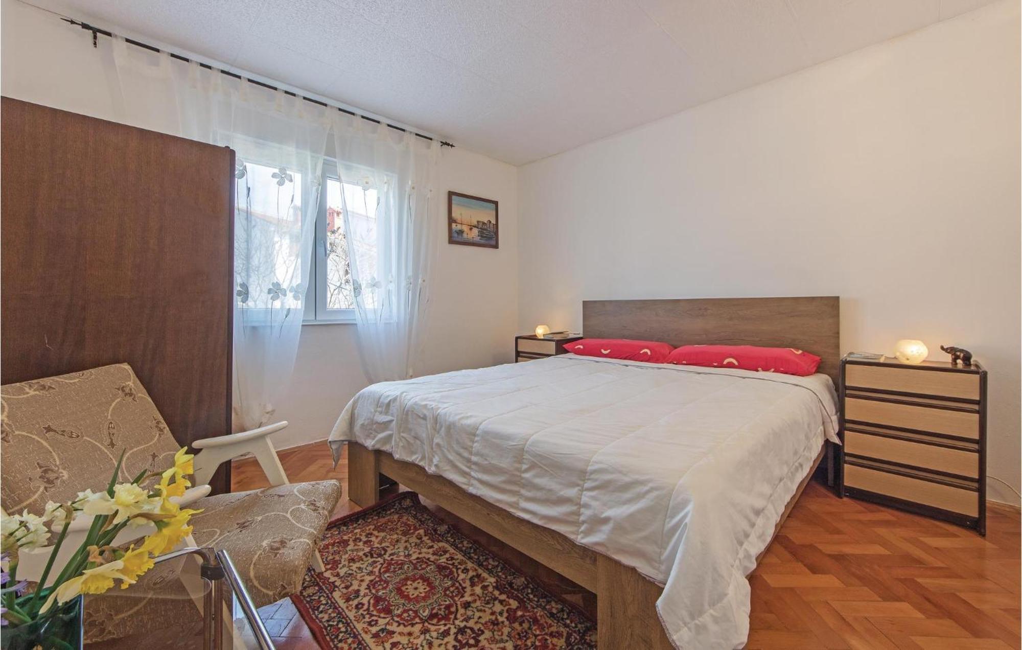 Awesome Apartment In Fazana With Wifi エクステリア 写真