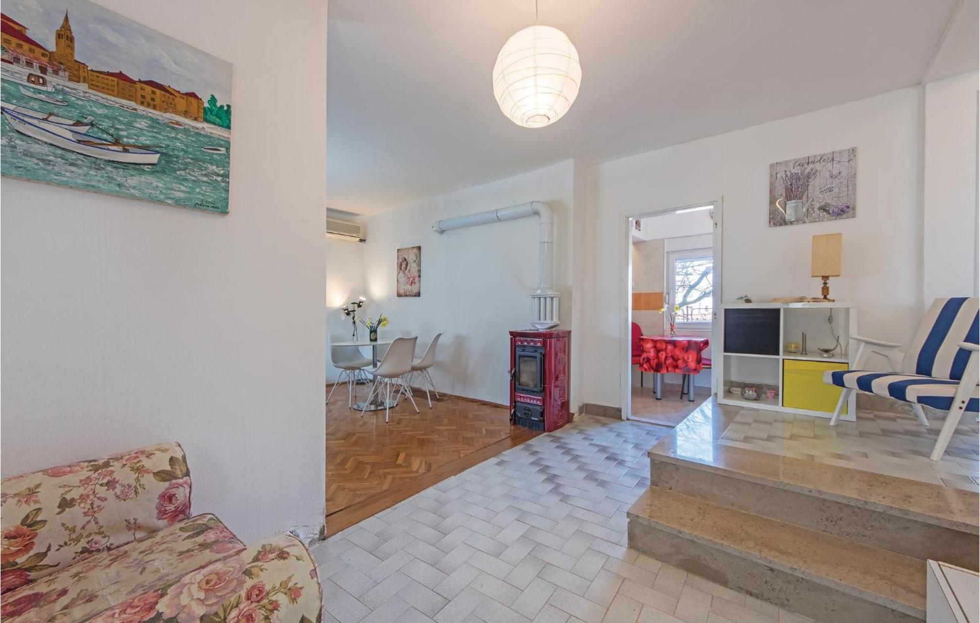 Awesome Apartment In Fazana With Wifi エクステリア 写真